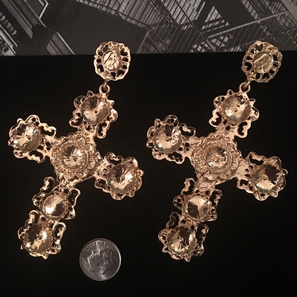 ✨GOLDEN CROSS✨GORGEOUS UNIQUE STUD EARRINGS✨NEW‎ - Picture 4 of 10